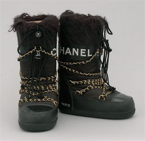 chanel makeup brush boots